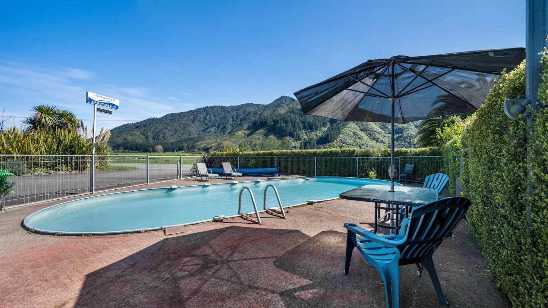 Linkwater Apartments - Two Bedroom Apartment